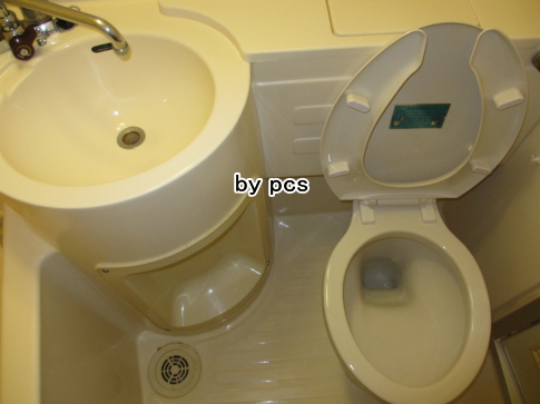 3点ユニットバスの掃除後の写真03